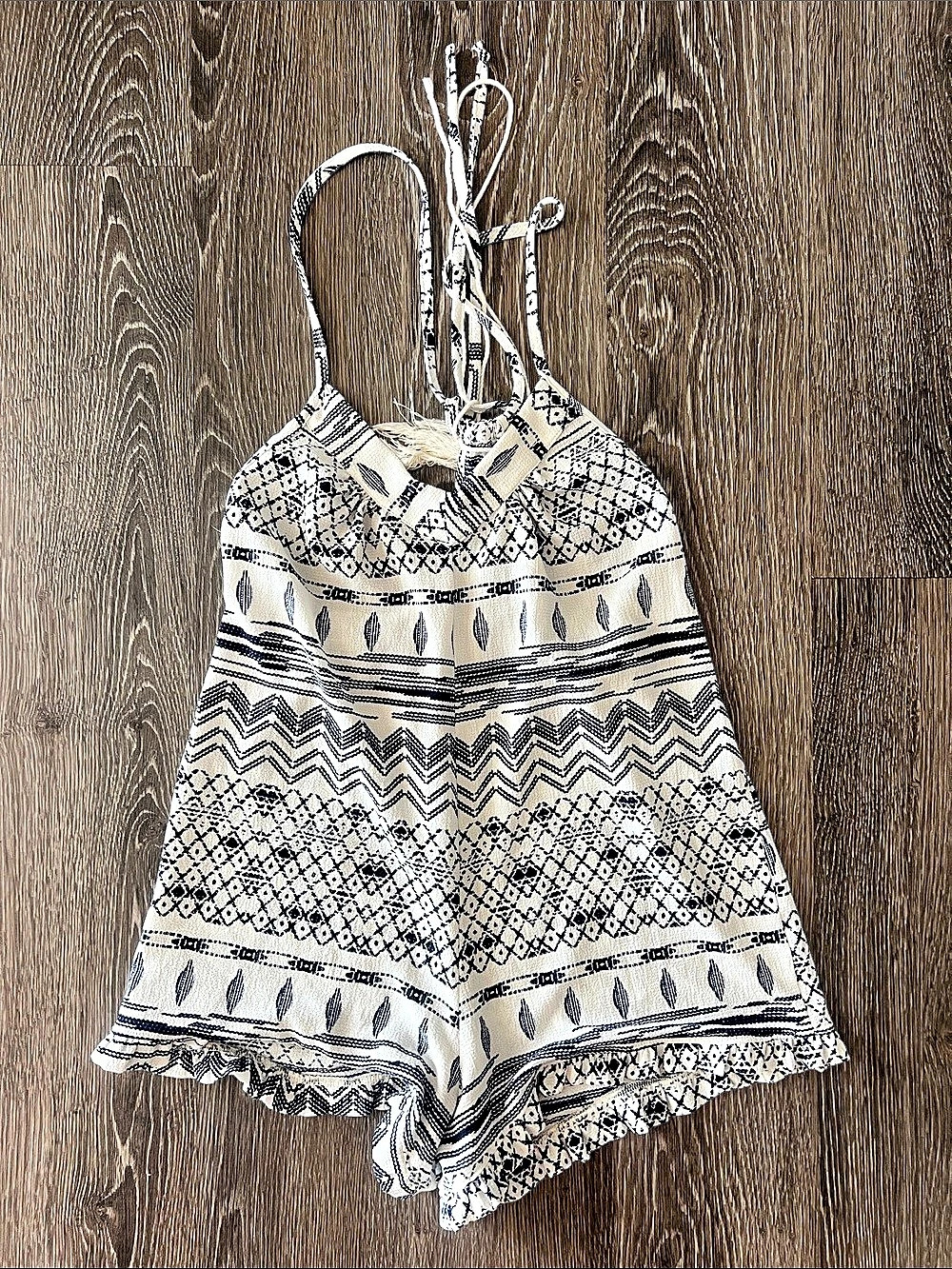 Stillwater Women's Geometric Romper in White & Blue Like New